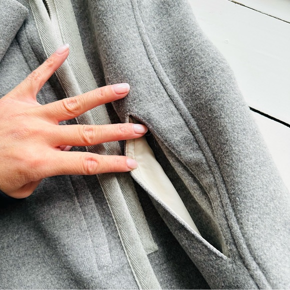 Aritzia Babaton Cormac Coat - Picture 6 of 10